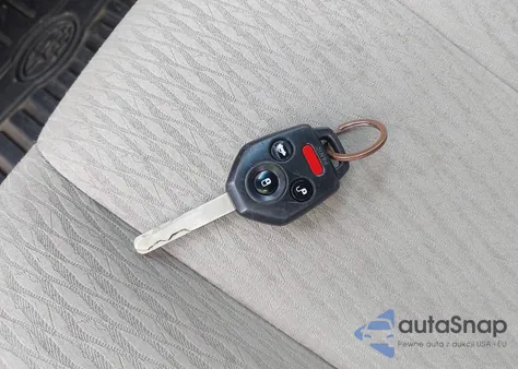 2012 Subaru Outback 2.5I Premium z USA, uszkodzony, nr VIN 4S4BRBCC9C3231851